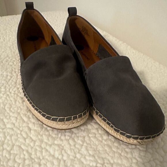 Lucky Brand Loretto Genuine Leather Espadrilles Sz 8.5 Flats Suede Blue Slip On - Picture 2 of 8